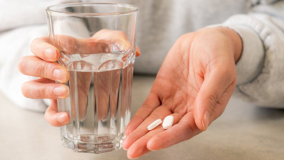 Blood pressure warning over long-term paracetamol use