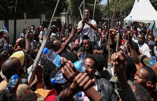 Protests over Ethiopian singer's death 'kill 81'